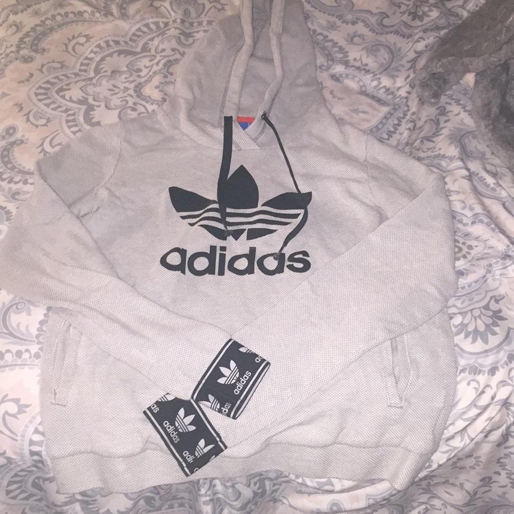 COPY - adidas sweatshirt